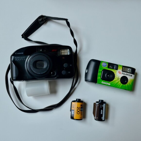 Canon Sure Shot Zoom-S Film Camera UNTESTED - Picture 1 of 9
